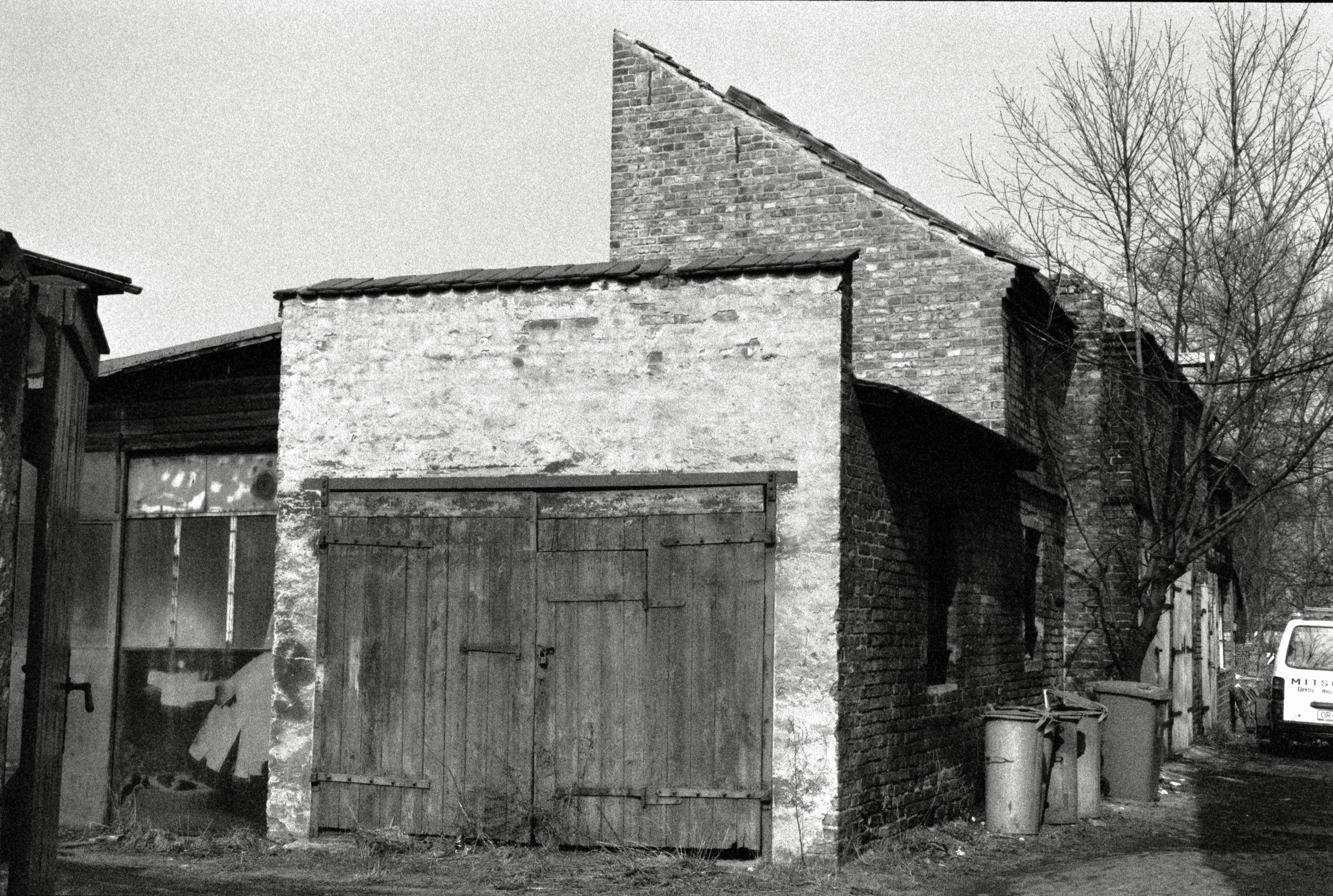 AHP F1993 03 004 sc240902 img19 NLP